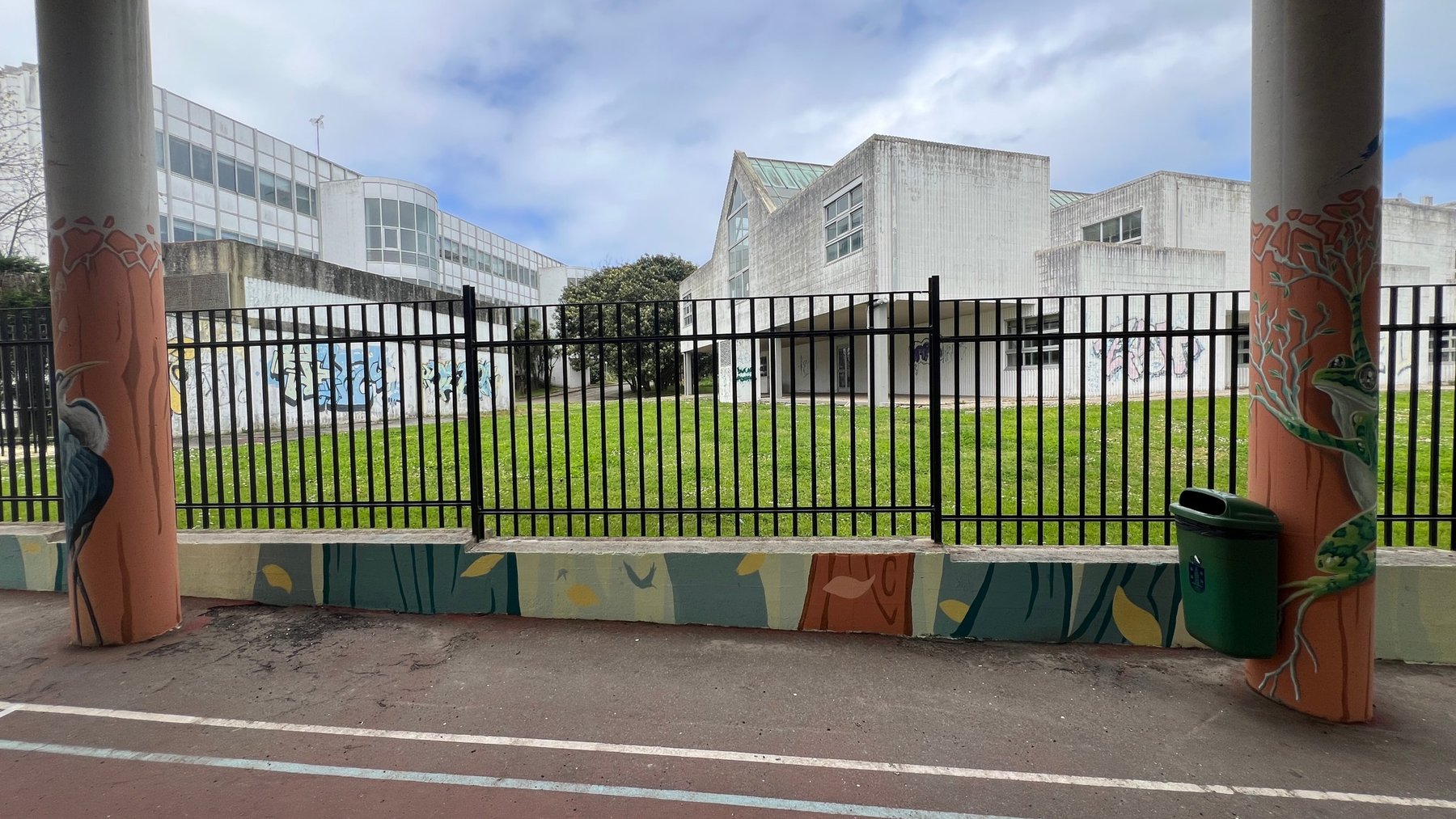 Mural de CEIP Plurilingüe La Normal (A Coruña)