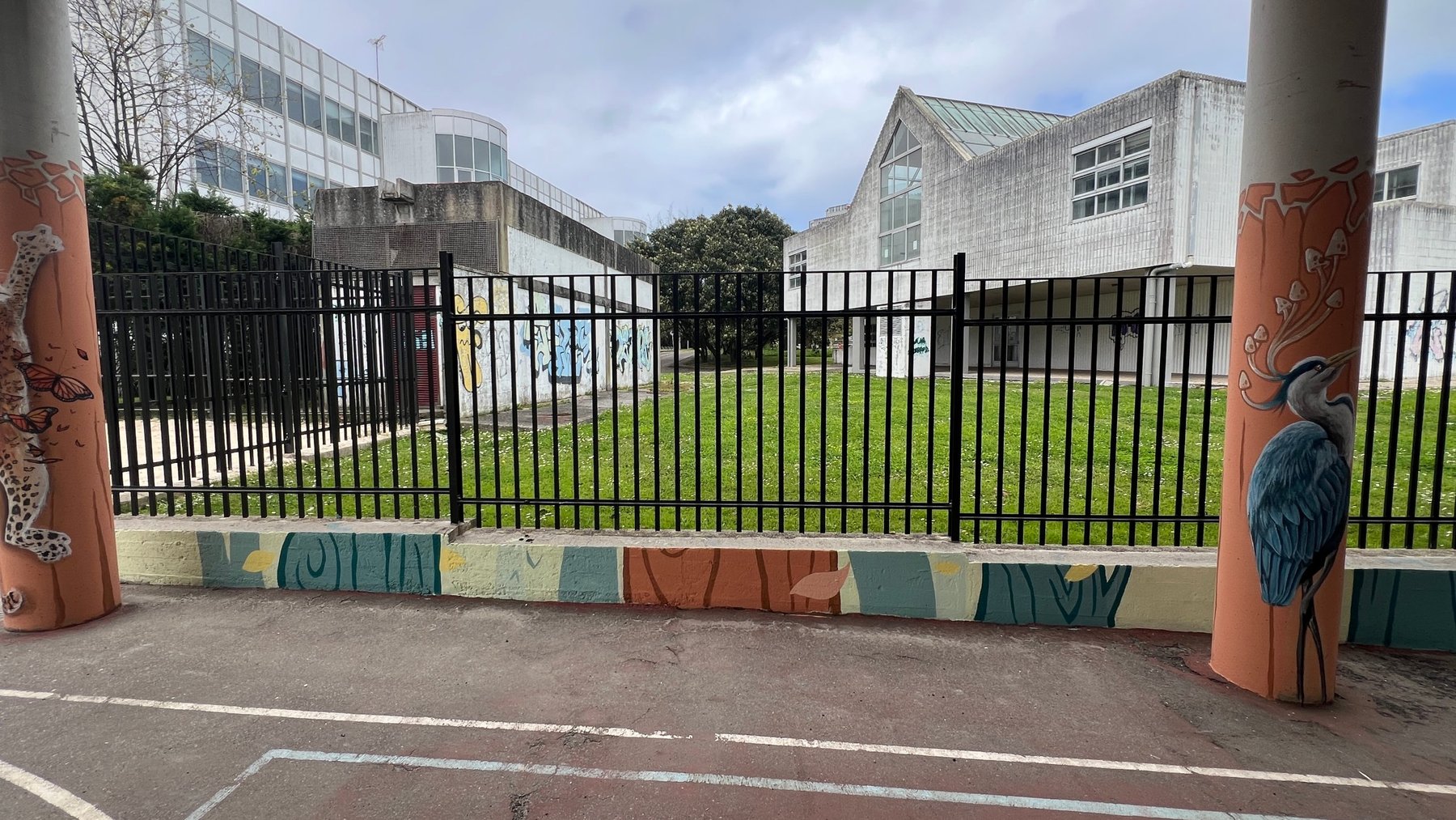Mural de CEIP Plurilingüe La Normal (A Coruña)